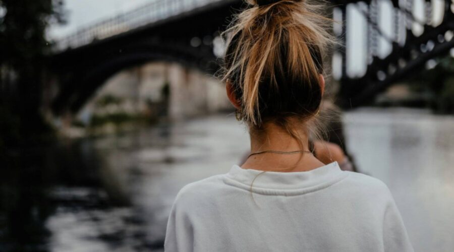 How to do a messy bun – the Women’s Best Messy Bun Tutorial