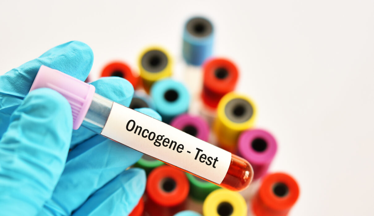 Genetic Risk Of Colorectal Cancer | Is Genetic Testing Worth It? | Female Colorectal Surgeon | Colonoscopy in Melbourne