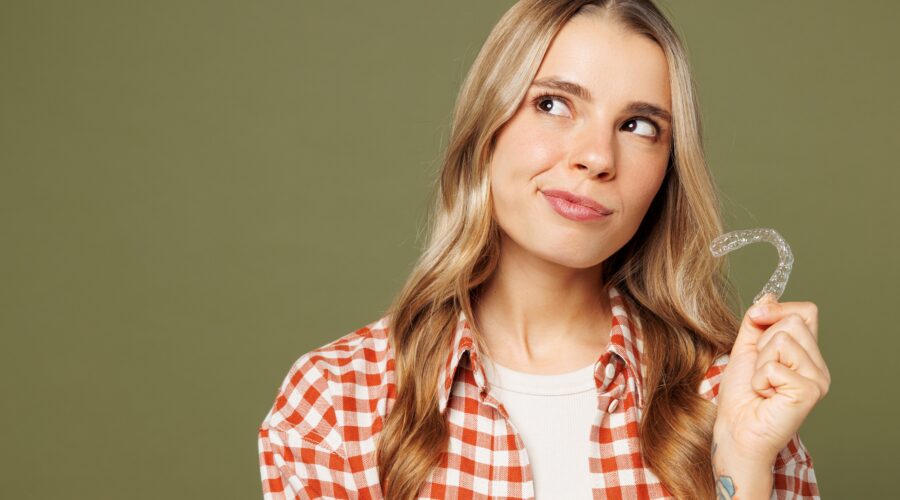 transparent braces vs Invisalign | orthodontist in Melbourne