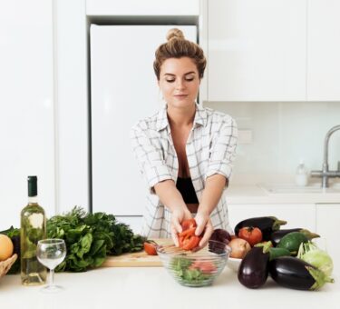 weight management dietitian | nutritionist in Melbourne | telehealth dietitian | women's health | food and hormones