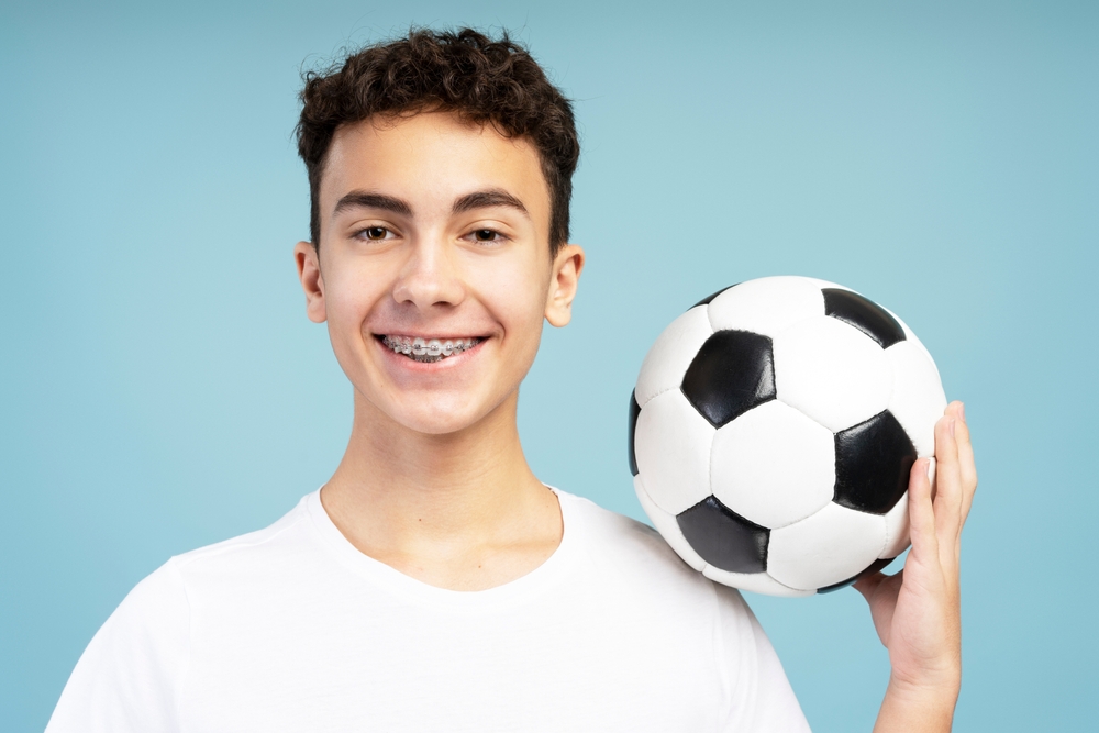 kids braces in Melbourne | orthodontics for children | transparent braces | protecting braces with mouthguards
