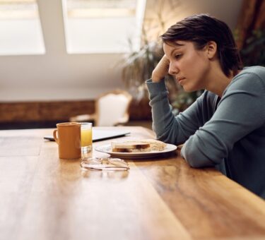 Support Your Mental Health With Food | How Diet Helps Treat Depression & Anxiety | Gold Coast Gut Health Dietician