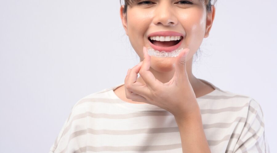 Affordable Invisalign Treatment | Invisalign in Melbourne | Best Orthodontist in Melbourne | Invisalign Lite and Invisalign Express