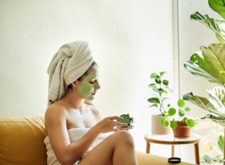 Clean Beauty vs Science-Based Skincare | Anti Ageing Night Cream | Sensitive Skin Cleanser | Vitamin C Serum in Australia