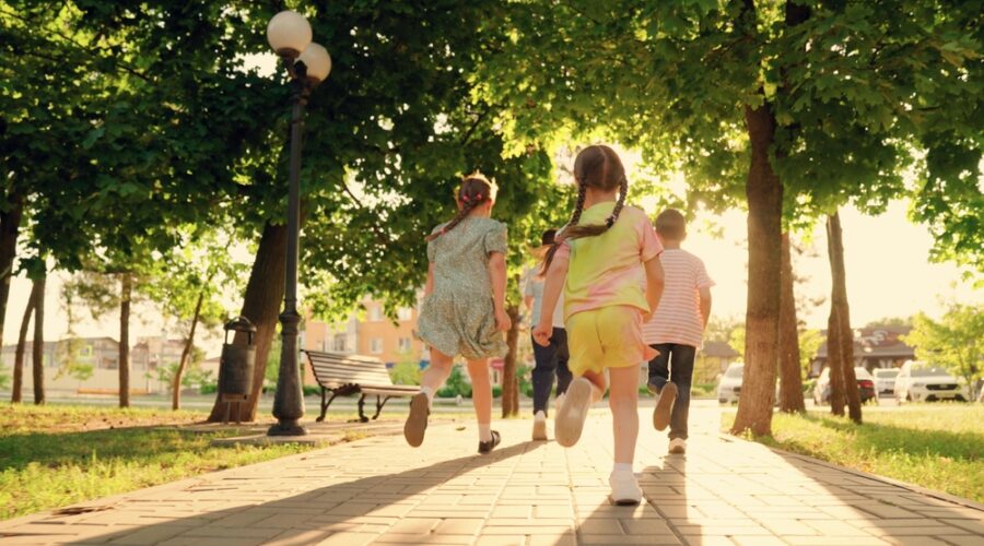How Park Furniture in Melbourne Promotes Outdoor Play for Children | Commercial Park Benches & Outdoor Bike Racks