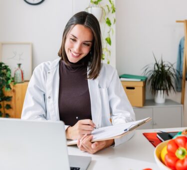 How Nutrition Reports Help Secure NDIS Funding For Participants | Registered Dietitian In Melbourne | Nutrition for Dementia & Disability in Australia