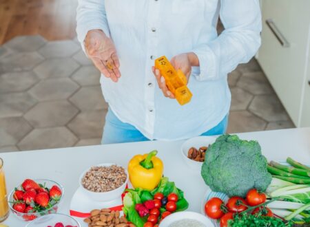 Menopause Meal Plan Tips | Hormone Balance, Weight Management, Energy Management | Registered Dietitian in Australia | Online Support for a Plant Based Meal Plan