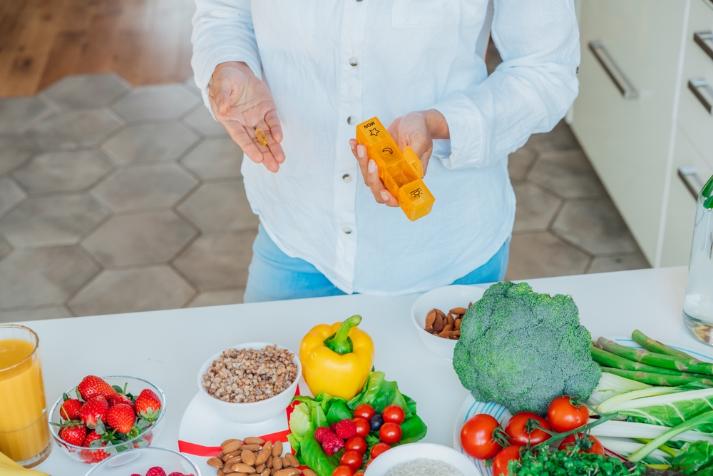 Menopause Meal Plan Tips | Hormone Balance, Weight Management, Energy Management | Registered Dietitian in Australia | Online Support for a Plant Based Meal Plan