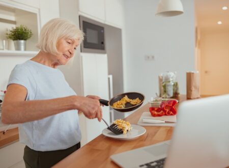 Dietitian Guide to Getting Enough Protein | Senior Health | Nutrition for Dementia & Chronic Illness | Online Nutritionist Services Australia | Registered Dietitian for Older Adult Health & Wellbeing