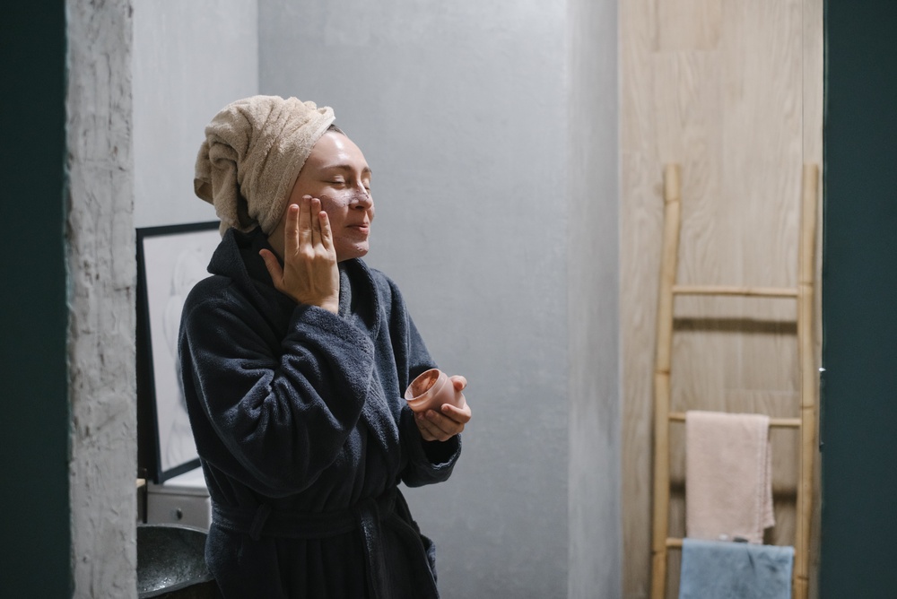 How to Exfoliate Properly | Signs of Over-Exfoliation | Using Supporting Products like a Sensitive Skin Cleanser, a Vitamin C Serum, and a Young Night Cream in Australia