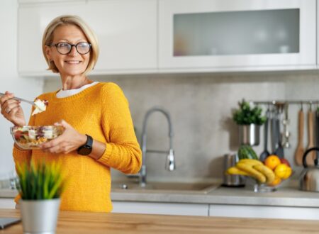 Food That Helps Hot Flashes | Hormone Support | Menopause Meal Plan Support | Online Nutritionist & Registered Dietitian in Australia