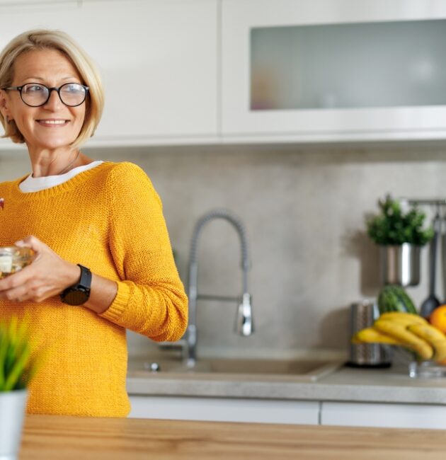 Food That Helps Hot Flashes | Hormone Support | Menopause Meal Plan Support | Online Nutritionist & Registered Dietitian in Australia