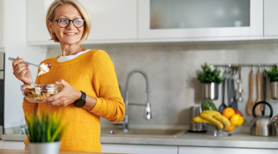 Food That Helps Hot Flashes | Hormone Support | Menopause Meal Plan Support | Online Nutritionist & Registered Dietitian in Australia