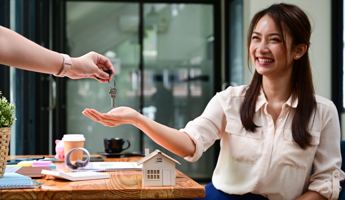 Tax Regulations On Overseas Property Ownership | Australian Taxation Advice | Independent Financial Advisors & Property Investment Consultants in Melbourne