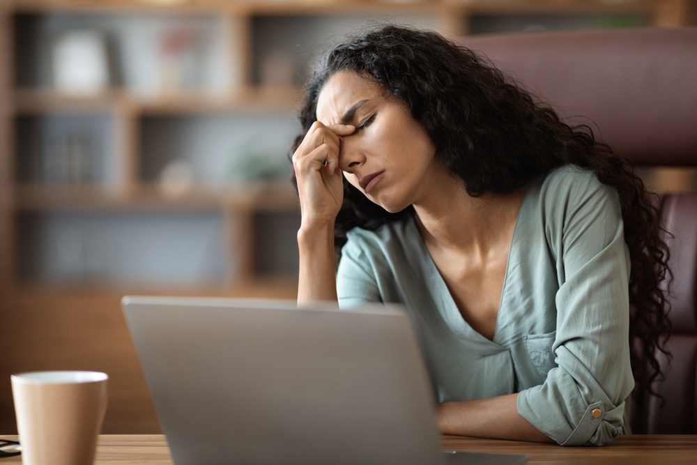 Fatigue, Brain Fog, Hair Loss | Symptoms & Causes of Low Iron in Women | Health Conditions & Causes to Check | Female Colorectal Surgeon In Melbourne